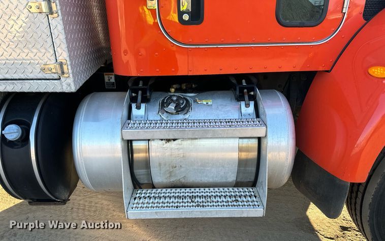 image for item DR4255 2012 Peterbilt  337 flatbed truck