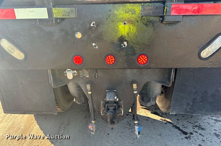 image for item DR4255 2012 Peterbilt  337 flatbed truck