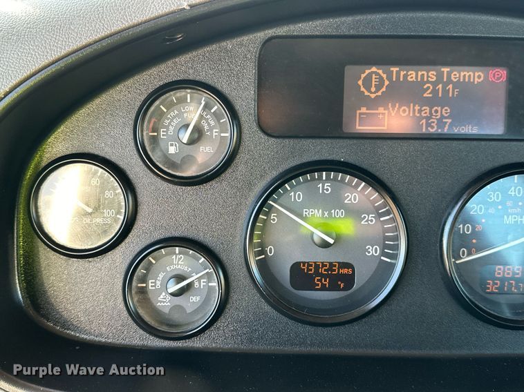 image for item DR4255 2012 Peterbilt  337 flatbed truck