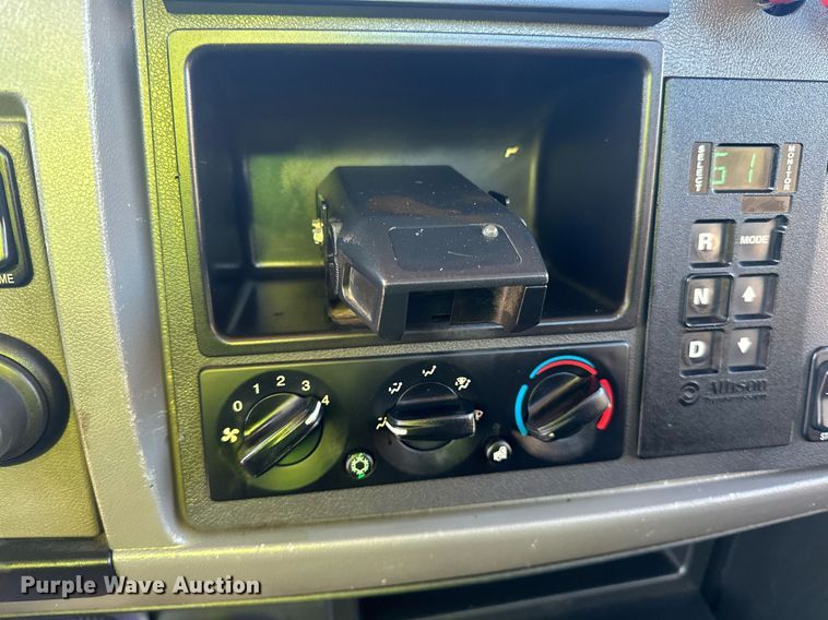 image for item DR4255 2012 Peterbilt  337 flatbed truck