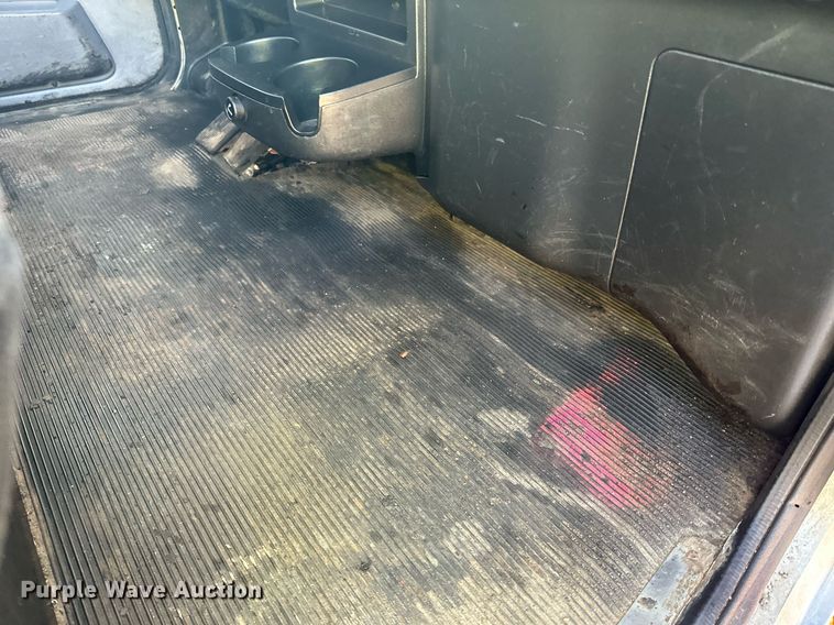 image for item DR4255 2012 Peterbilt  337 flatbed truck