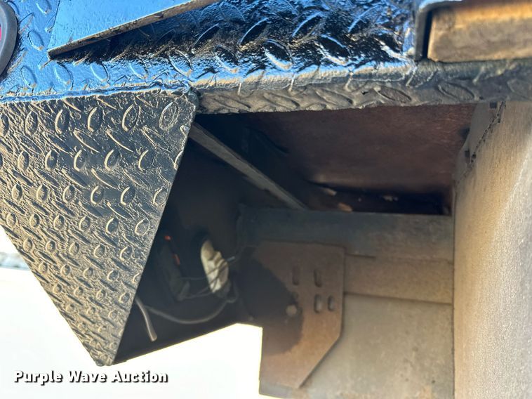 image for item DR4255 2012 Peterbilt  337 flatbed truck