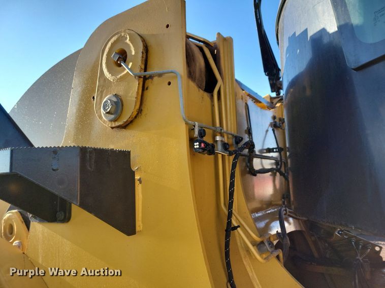 image for item DR4256 2016 Caterpillar 962M wheel loader