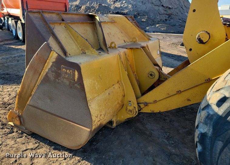 image for item DR4256 2016 Caterpillar 962M wheel loader