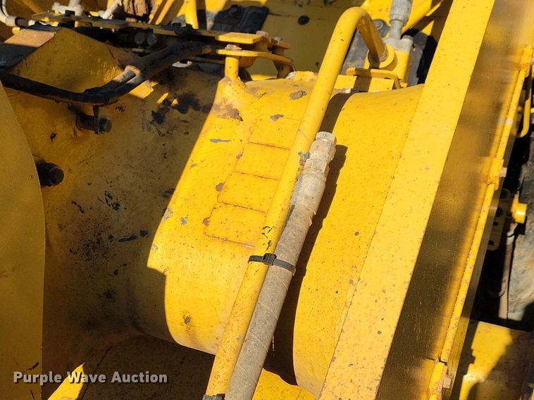 image for item DR4256 2016 Caterpillar 962M wheel loader