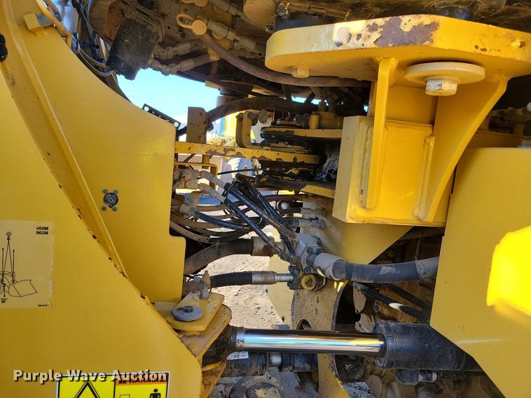 image for item DR4256 2016 Caterpillar 962M wheel loader