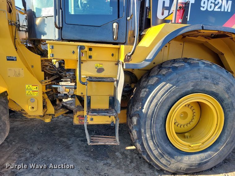 image for item DR4256 2016 Caterpillar 962M wheel loader