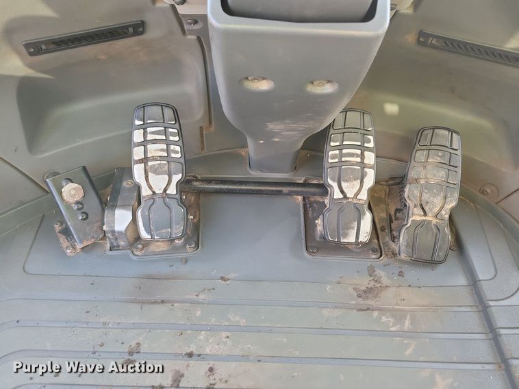 image for item DR4256 2016 Caterpillar 962M wheel loader