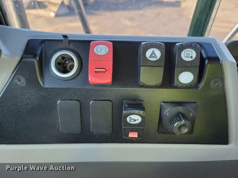 image for item DR4256 2016 Caterpillar 962M wheel loader