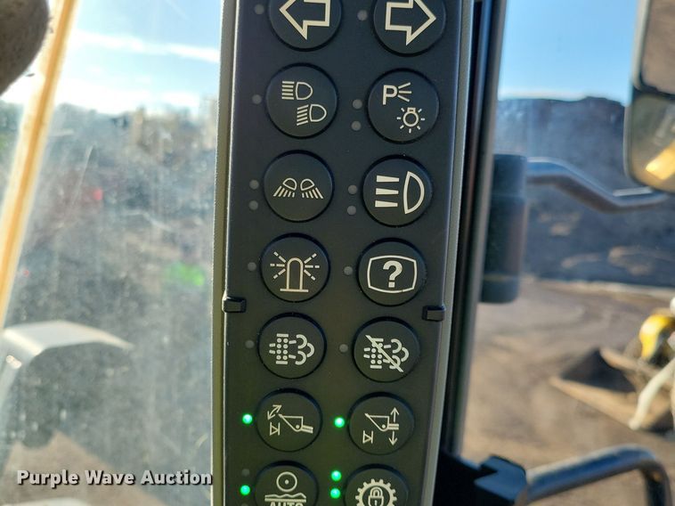 image for item DR4256 2016 Caterpillar 962M wheel loader