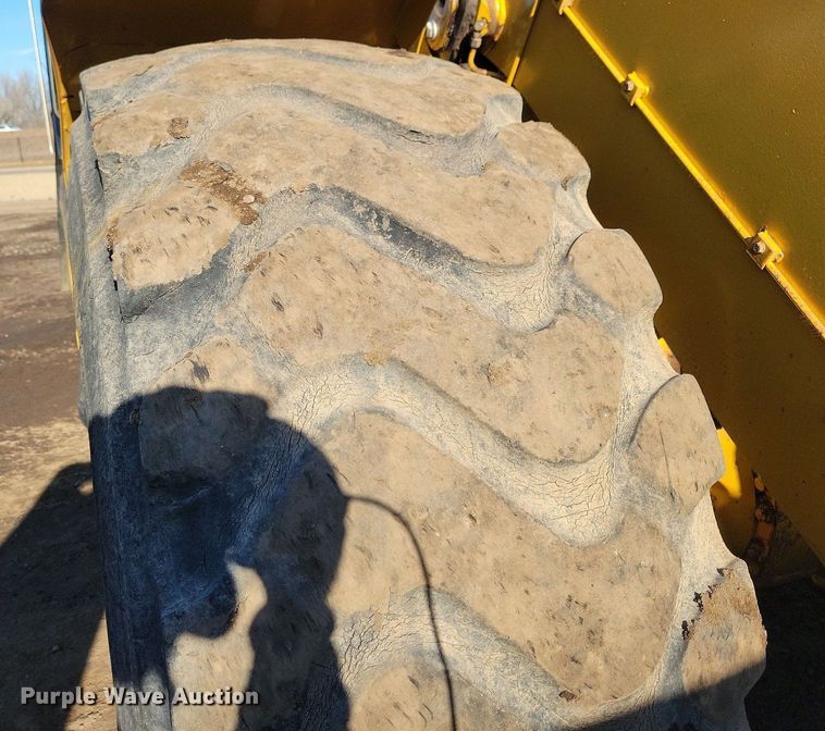 image for item DR4256 2016 Caterpillar 962M wheel loader