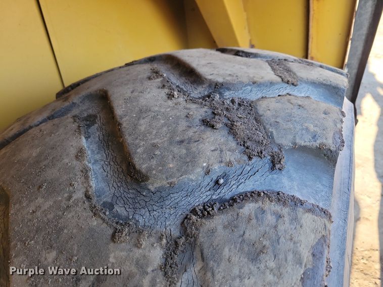 image for item DR4256 2016 Caterpillar 962M wheel loader