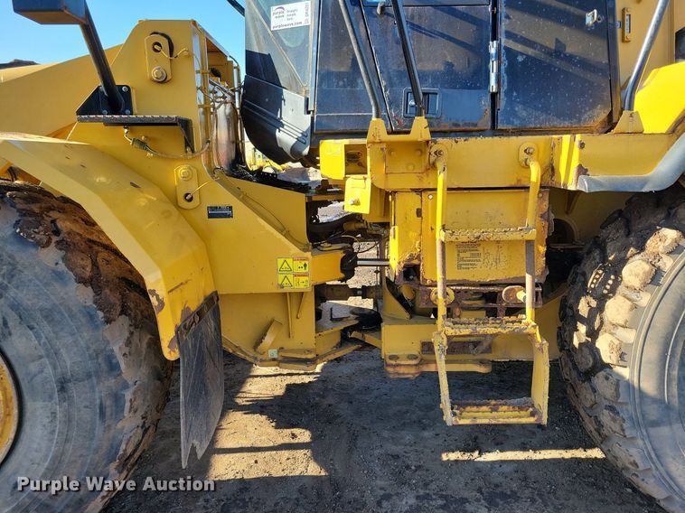 image for item DR4257 2009 Caterpillar 962H wheel loader
