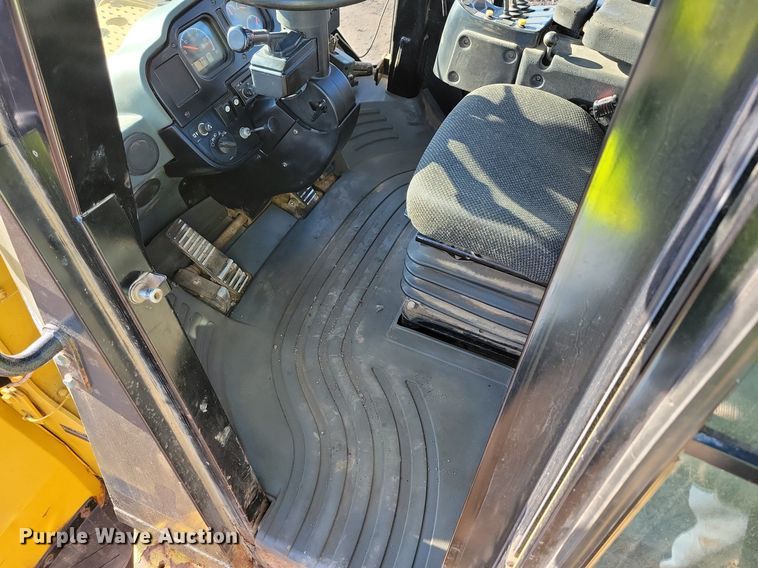 image for item DR4257 2009 Caterpillar 962H wheel loader