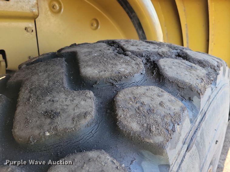 image for item DR4257 2009 Caterpillar 962H wheel loader