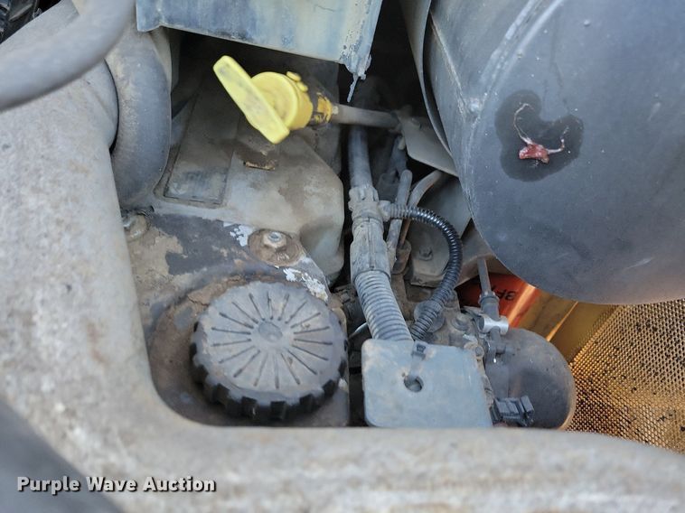 image for item DR4258 2013 Gehl V400 skid steer loader