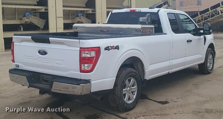 image for item DR4263 2021 Ford F150 XL SuperCab pickup truck