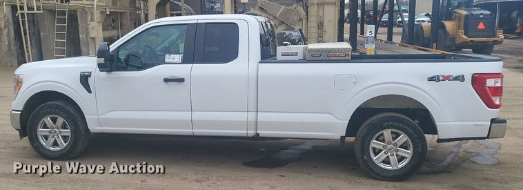 image for item DR4263 2021 Ford F150 XL SuperCab pickup truck