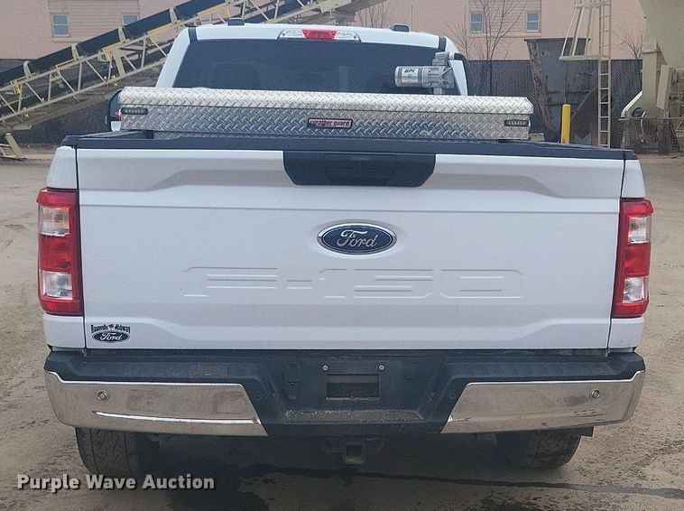 image for item DR4263 2021 Ford F150 XL SuperCab pickup truck