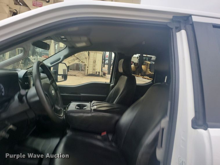 image for item DR4263 2021 Ford F150 XL SuperCab pickup truck