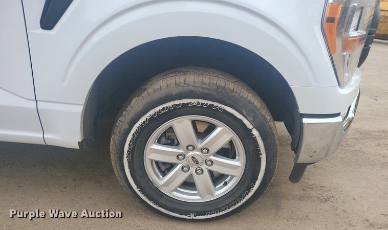 image for item DR4263 2021 Ford F150 XL SuperCab pickup truck