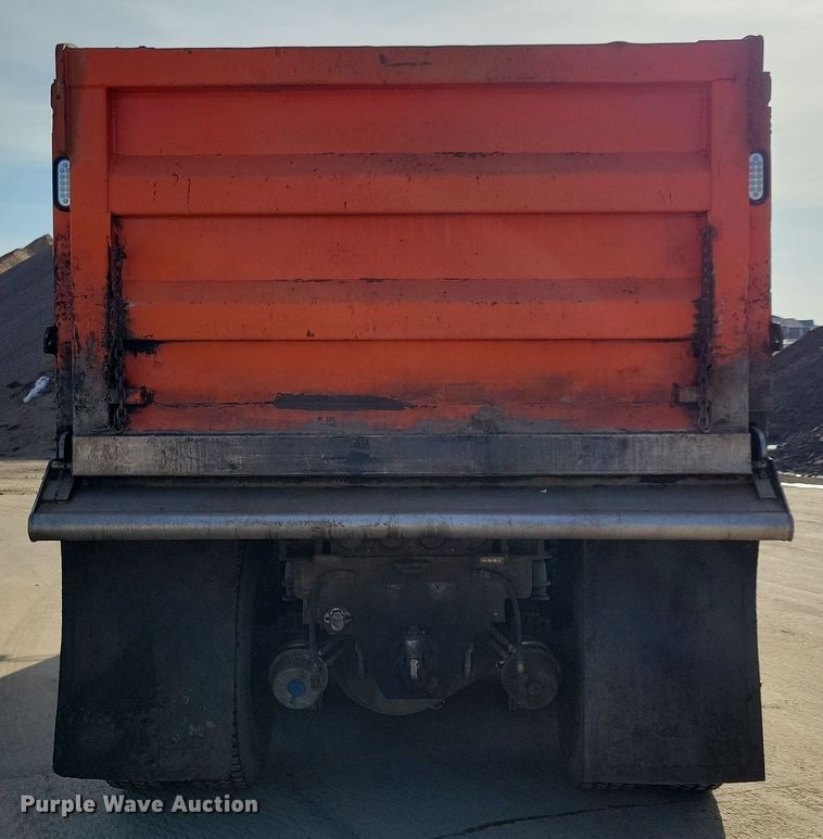 image for item DR4267 2007 Kenworth T800 dump truck