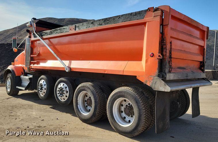 image for item DR4267 2007 Kenworth T800 dump truck