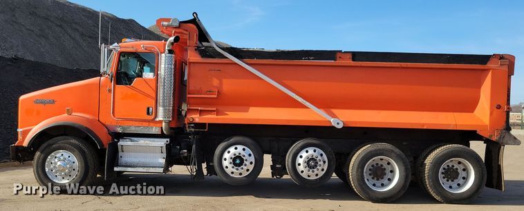 image for item DR4267 2007 Kenworth T800 dump truck