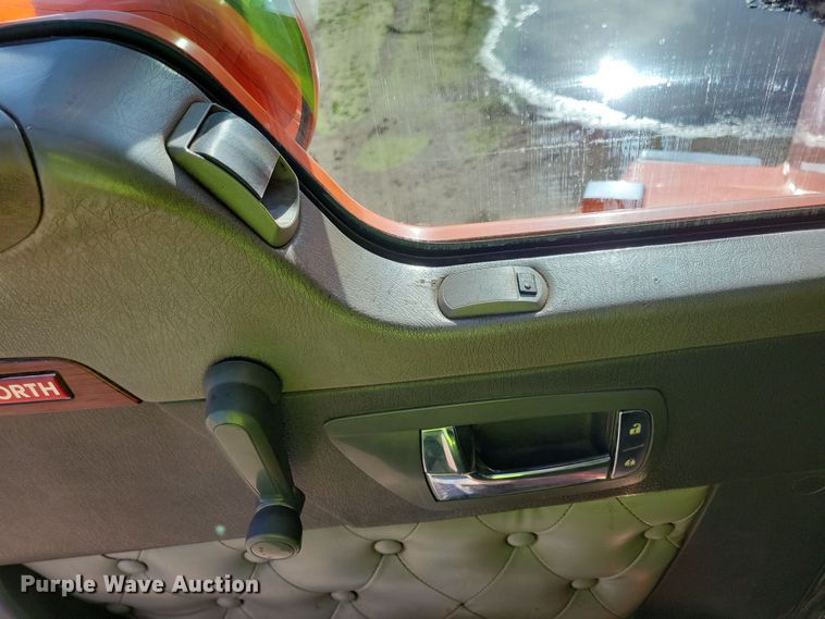 image for item DR4267 2007 Kenworth T800 dump truck