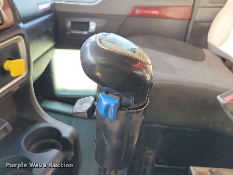 image for item DR4267 2007 Kenworth T800 dump truck