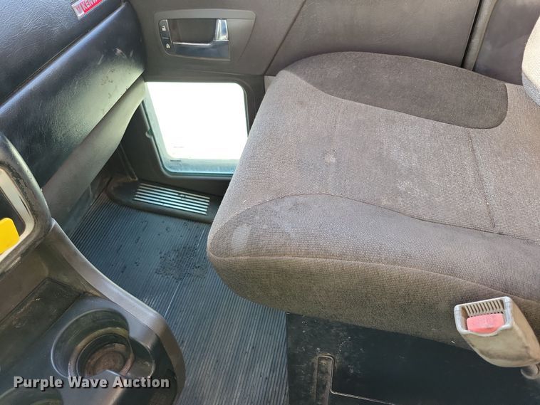 image for item DR4267 2007 Kenworth T800 dump truck