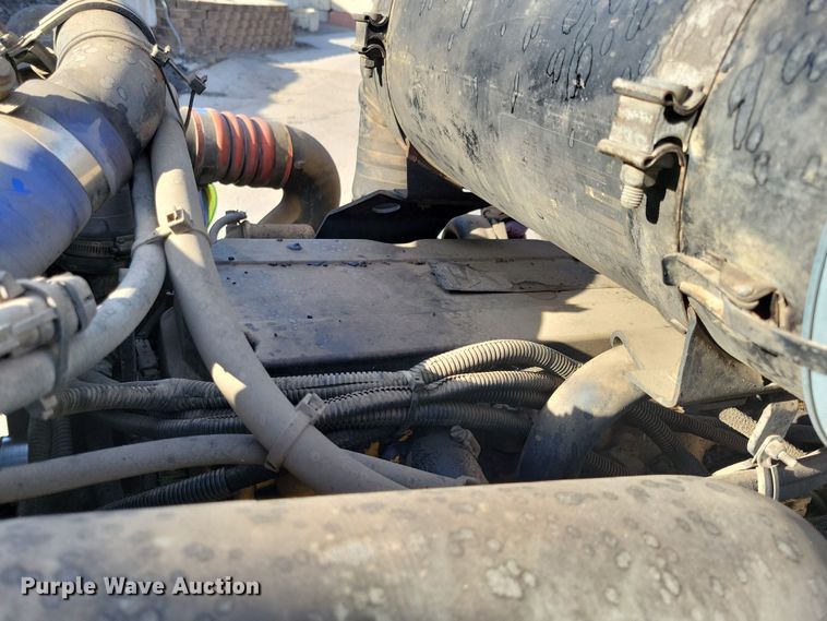 image for item DR4267 2007 Kenworth T800 dump truck