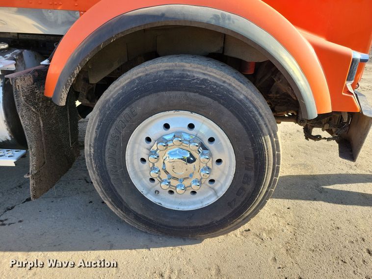 image for item DR4267 2007 Kenworth T800 dump truck