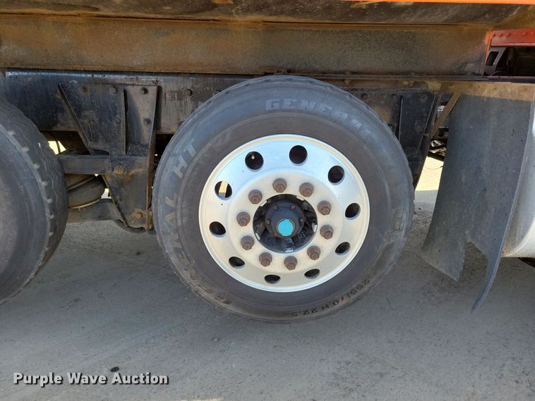 image for item DR4267 2007 Kenworth T800 dump truck