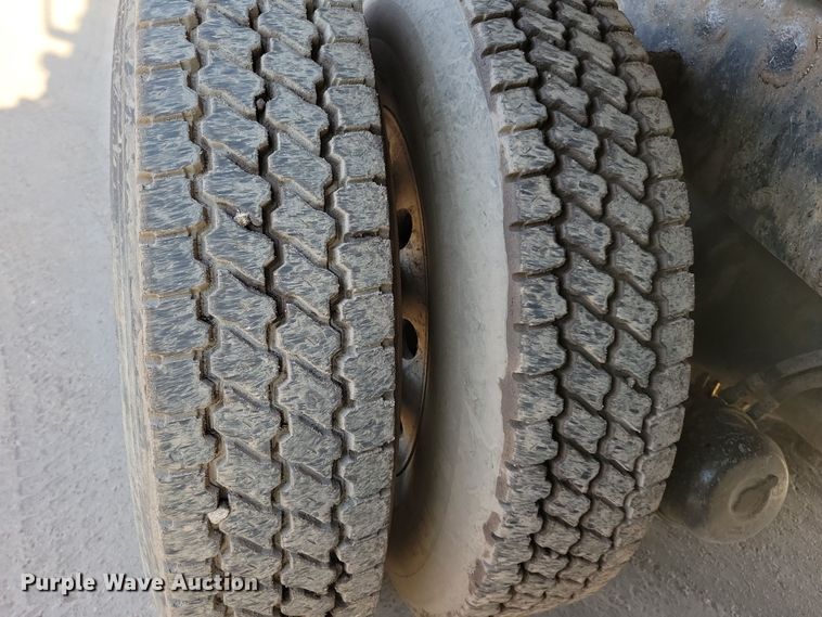 image for item DR4267 2007 Kenworth T800 dump truck