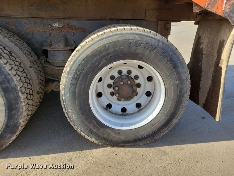 image for item DR4267 2007 Kenworth T800 dump truck