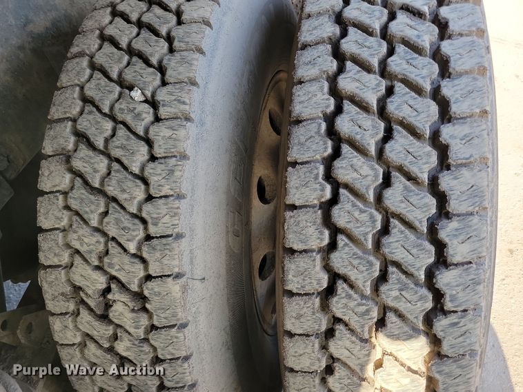 image for item DR4267 2007 Kenworth T800 dump truck