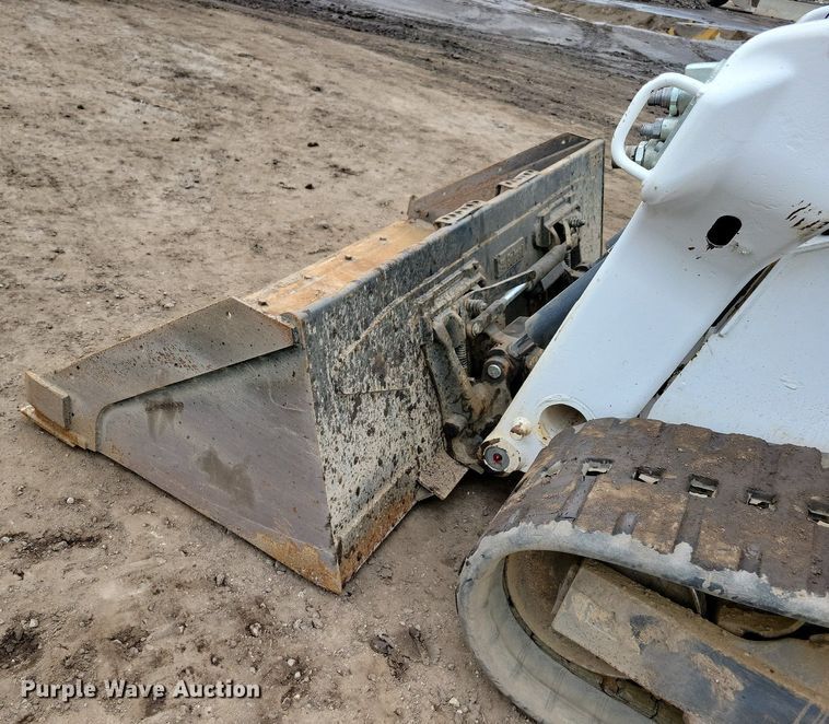 image for item DR4268 2022 Bobcat T76 tracked skid steer loader
