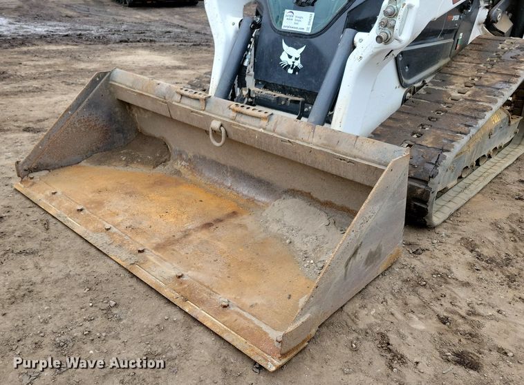 image for item DR4268 2022 Bobcat T76 tracked skid steer loader