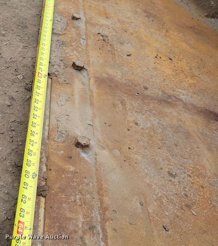 image for item DR4268 2022 Bobcat T76 tracked skid steer loader