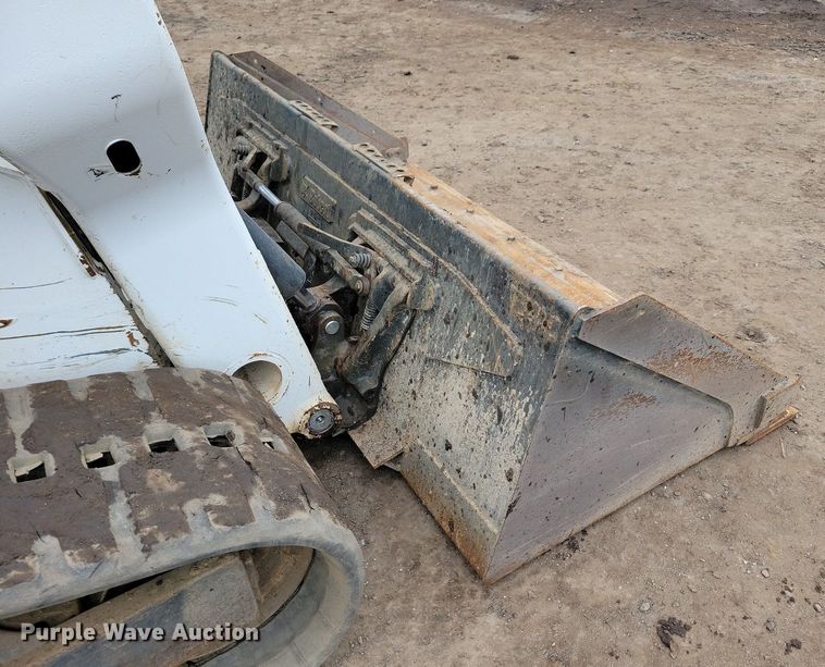 image for item DR4268 2022 Bobcat T76 tracked skid steer loader