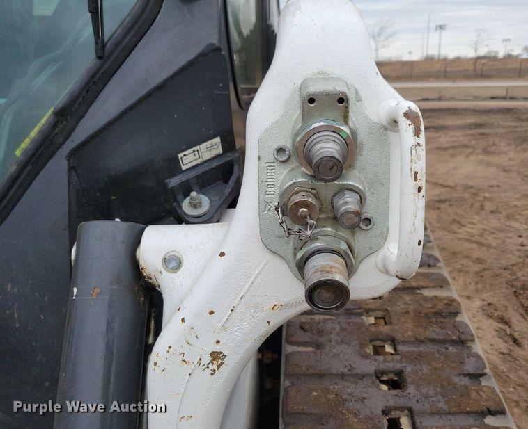 image for item DR4268 2022 Bobcat T76 tracked skid steer loader