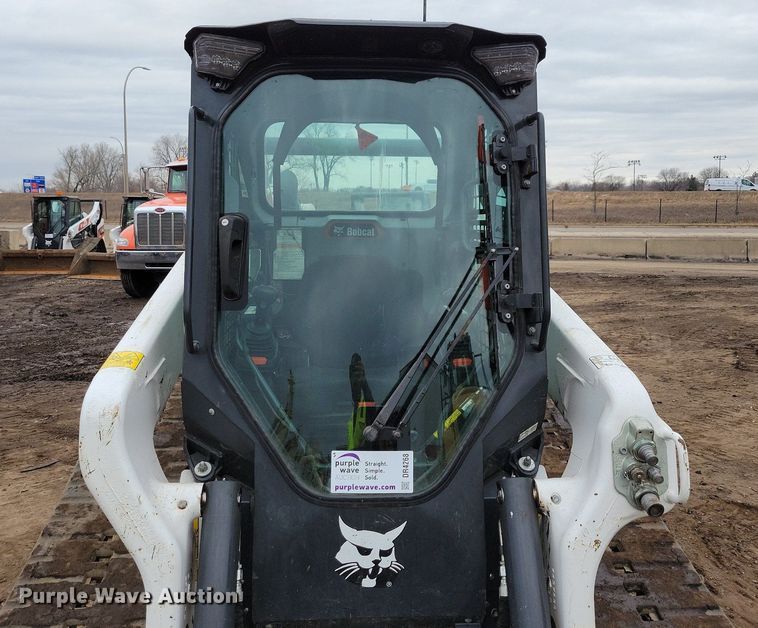 image for item DR4268 2022 Bobcat T76 tracked skid steer loader