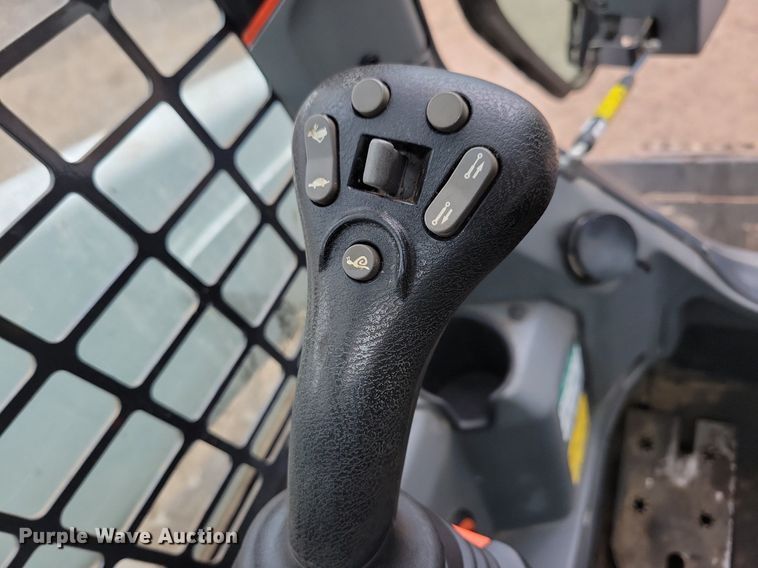 image for item DR4268 2022 Bobcat T76 tracked skid steer loader