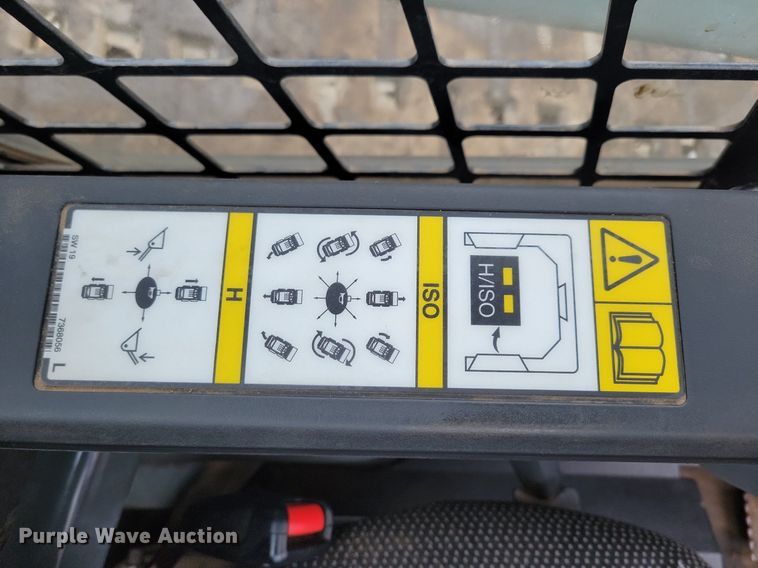 image for item DR4268 2022 Bobcat T76 tracked skid steer loader