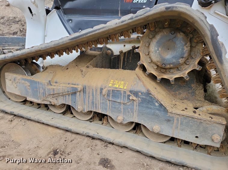 image for item DR4268 2022 Bobcat T76 tracked skid steer loader