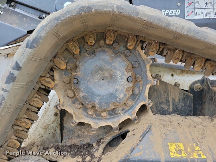 image for item DR4268 2022 Bobcat T76 tracked skid steer loader