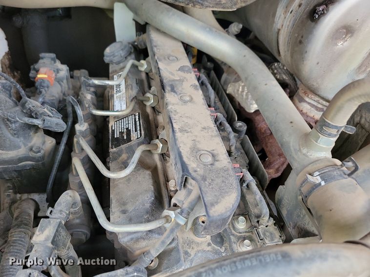 image for item DR4268 2022 Bobcat T76 tracked skid steer loader