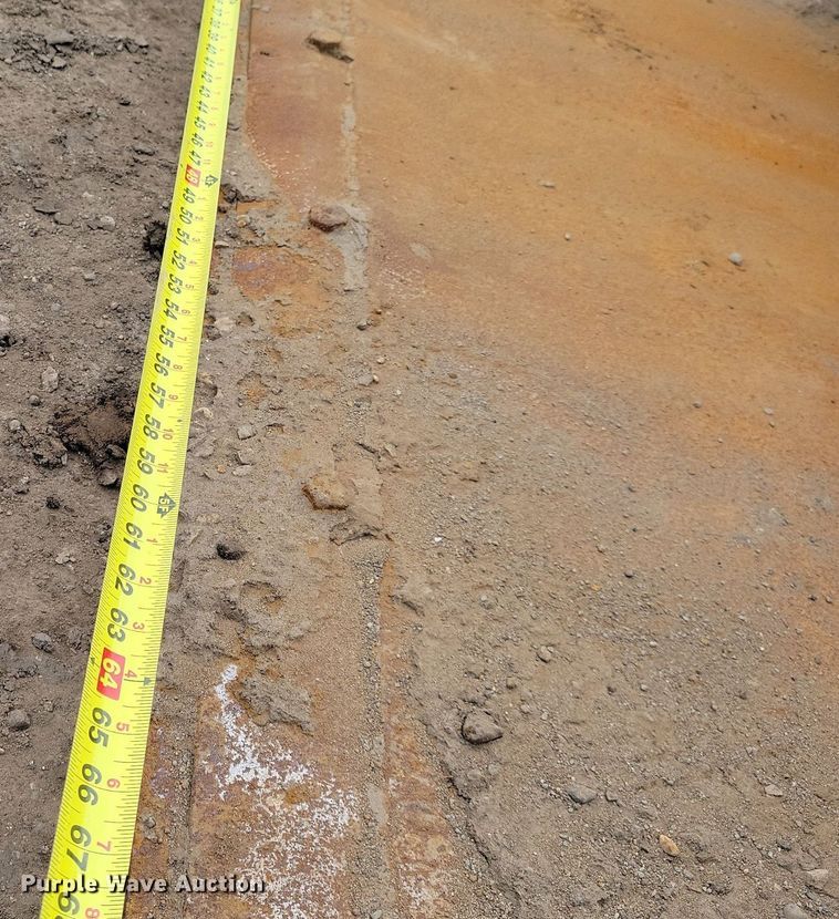 image for item DR4269 2022 Bobcat T76 tracked skid steer loader