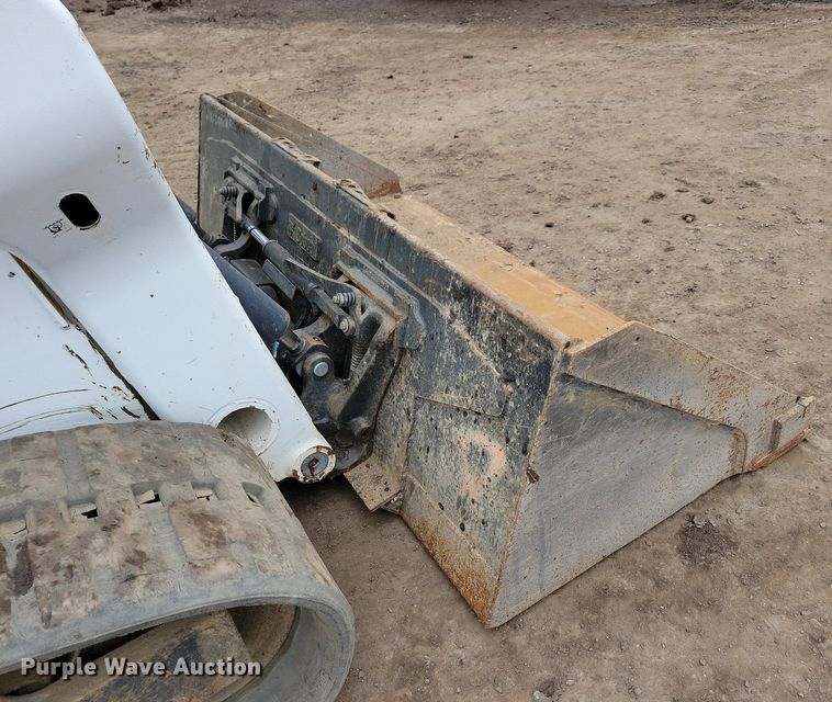 image for item DR4269 2022 Bobcat T76 tracked skid steer loader